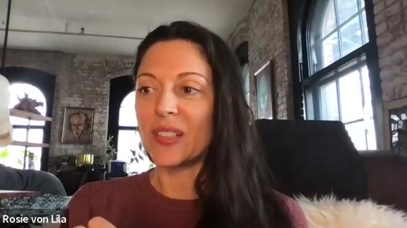 Roșie Von Lila on Body Dysmorphia